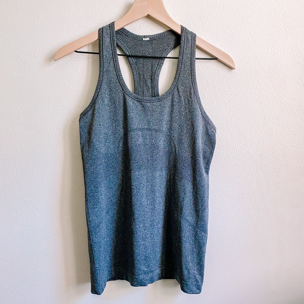 Lululemon Athletica Swiftly Tech Racerback Tank Top 2.0 in Grey